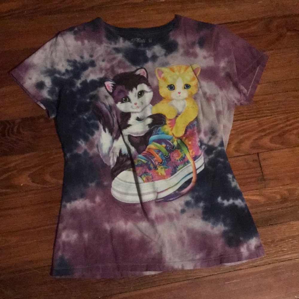 Lisa Frank kitten tshirt